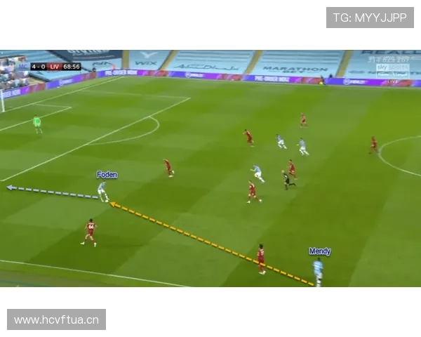 福登伪边锋内收的中场连接作用解析