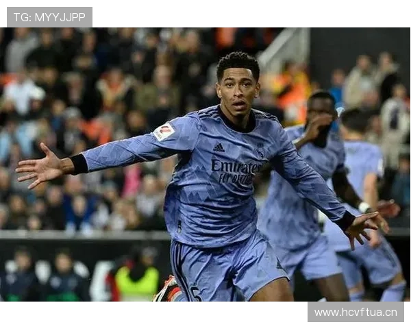 贝林厄姆单赛季进球能力解析：前插威胁是否达到历史级中场水准