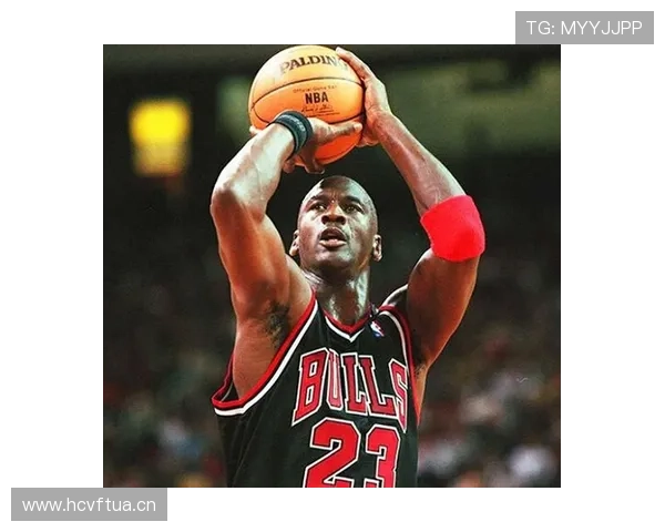 看到迈克尔·乔丹在机场随手买单那张账单，比我一个月工资还长，我笑不出来